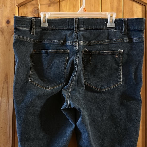 LuLaRoe Dark Blue Straight Leg Stretch Jeans - Picture 3 of 7